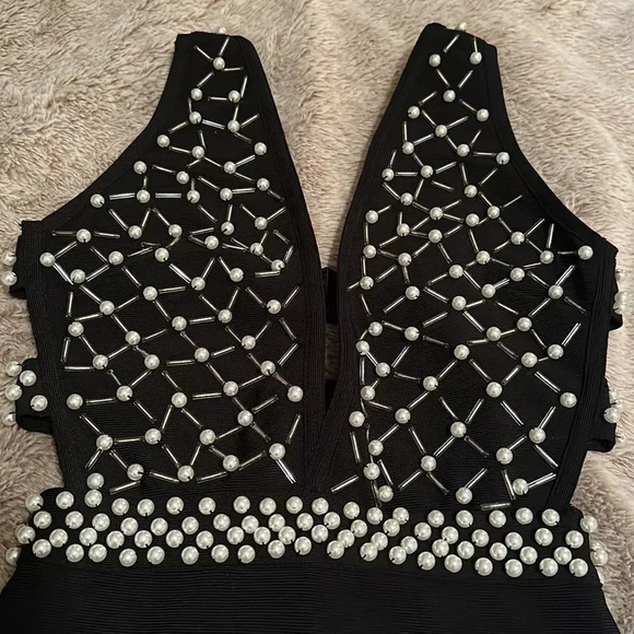 Miss Circle Black Pearl Bandage Dress Sz XS NWT - Picture 14 of 16